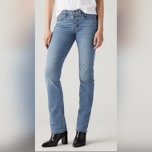 Levi's 314 straight shaping jeans